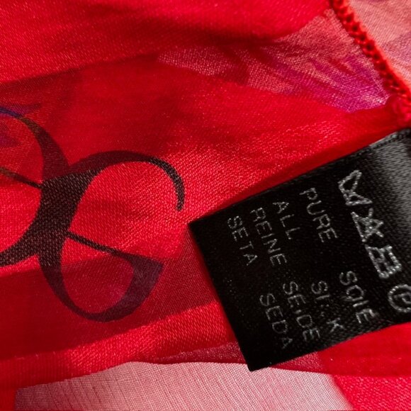 Elegance S.A PARIS   (EE) SCARF 100% SILK  Chiffon Satin  44"x44' Red Floral(32) - Picture 11 of 16